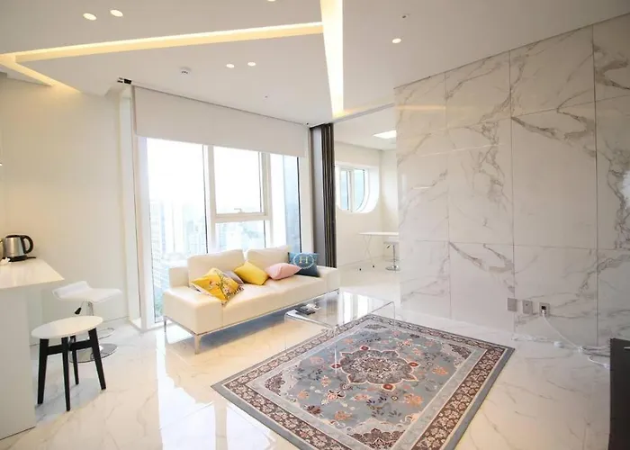 Cheongdam Beautiful Apartment New Building Edition Full Option Long Term Stay Availableapt 2룸 신축 Edition 풀옵션 장기가능