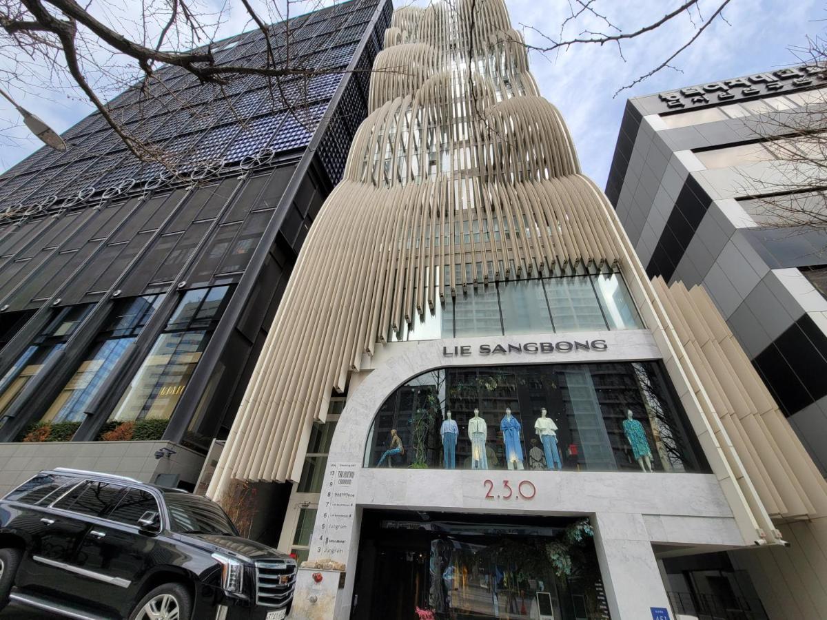 Cheongdam Beautiful Apartment New Building Edition Full Option Long Term Stay Availableapt 2룸 신축 Edition 풀옵션 장기가능 Apartment Seoul
